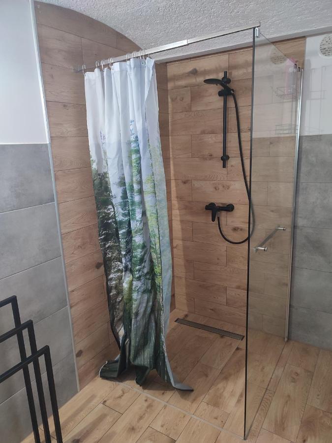 Chata Na Karpackiej Kostrzyca Luaran gambar